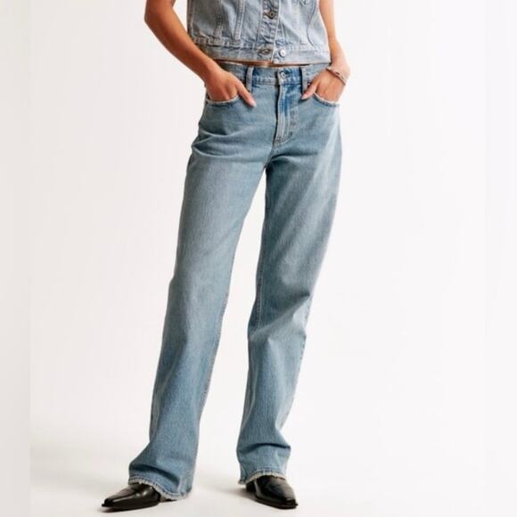 Abercrombie & Fitch Denim - Abercrombie & Fitch The Baggy Low Rise Denim Jeans Size 28 / 6 Curve Love